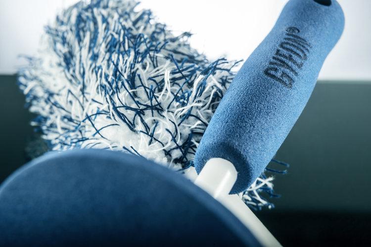 GYEON Q²M Wheel Brush - Image 3